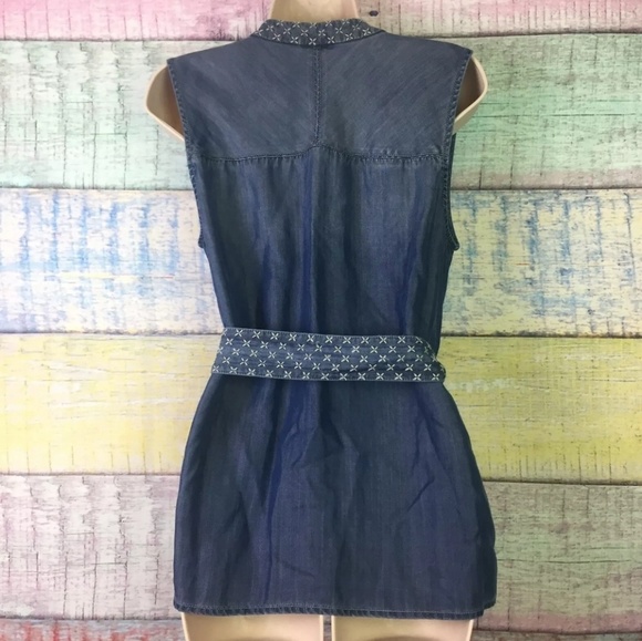 ANTHROPOLOGIE HOLDING HORSES Chambray Wrap Top - Picture 4 of 8